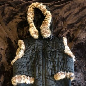 Guess Jeans Down/Rabbit Fur ZipUp Vest